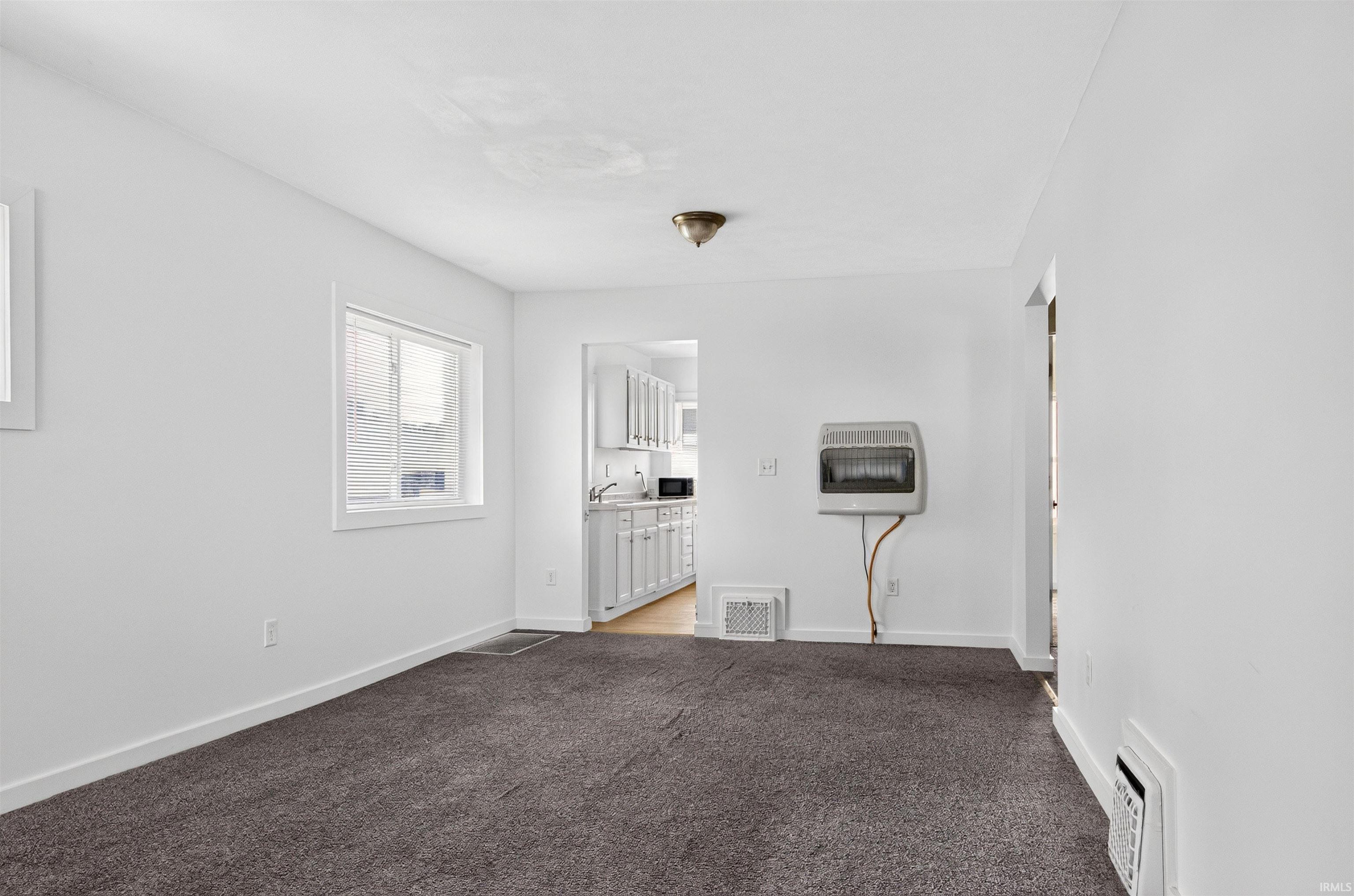 1529 Medora Street South Bend IN 46628