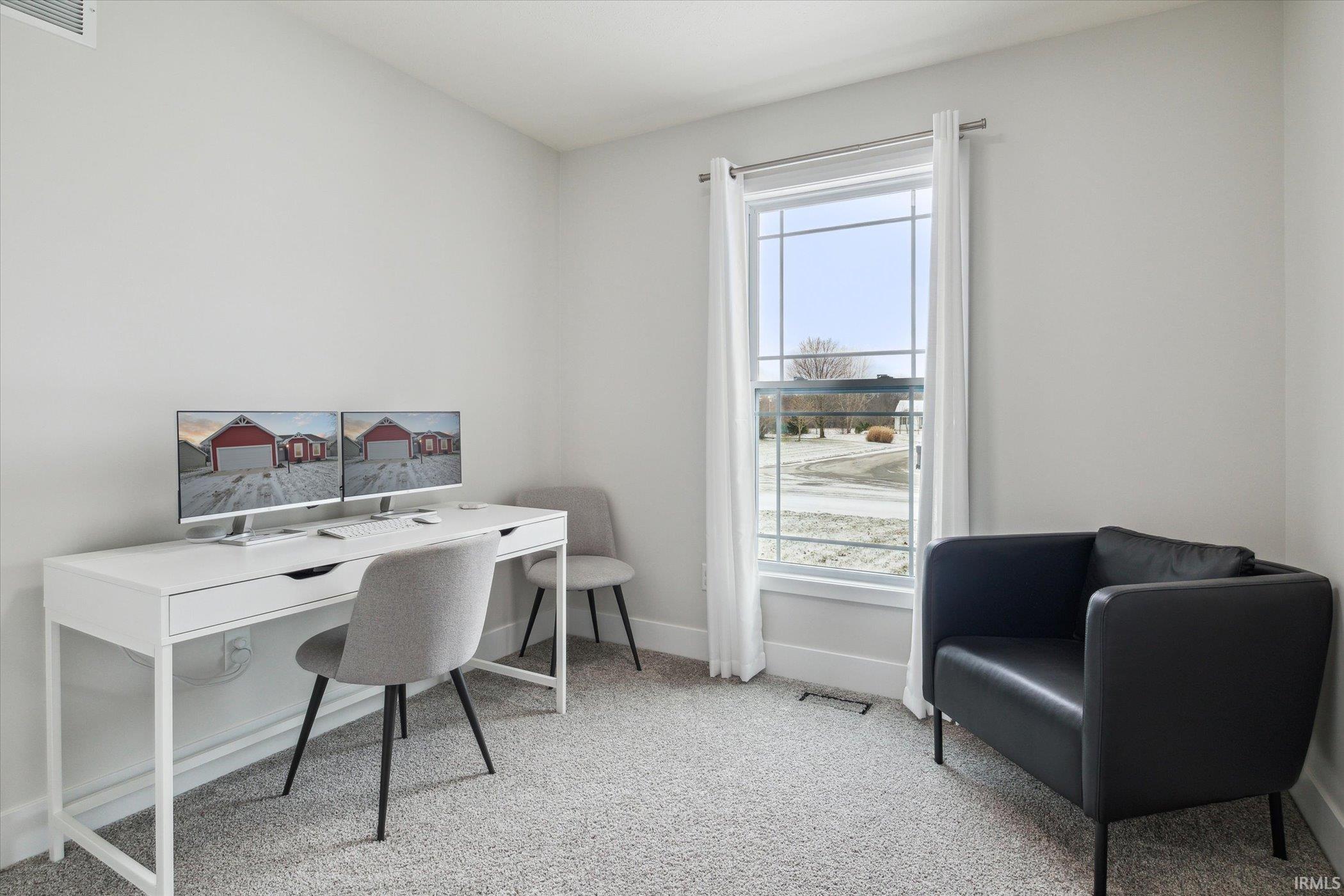 52722 Common Eider Trail South Bend IN 46628