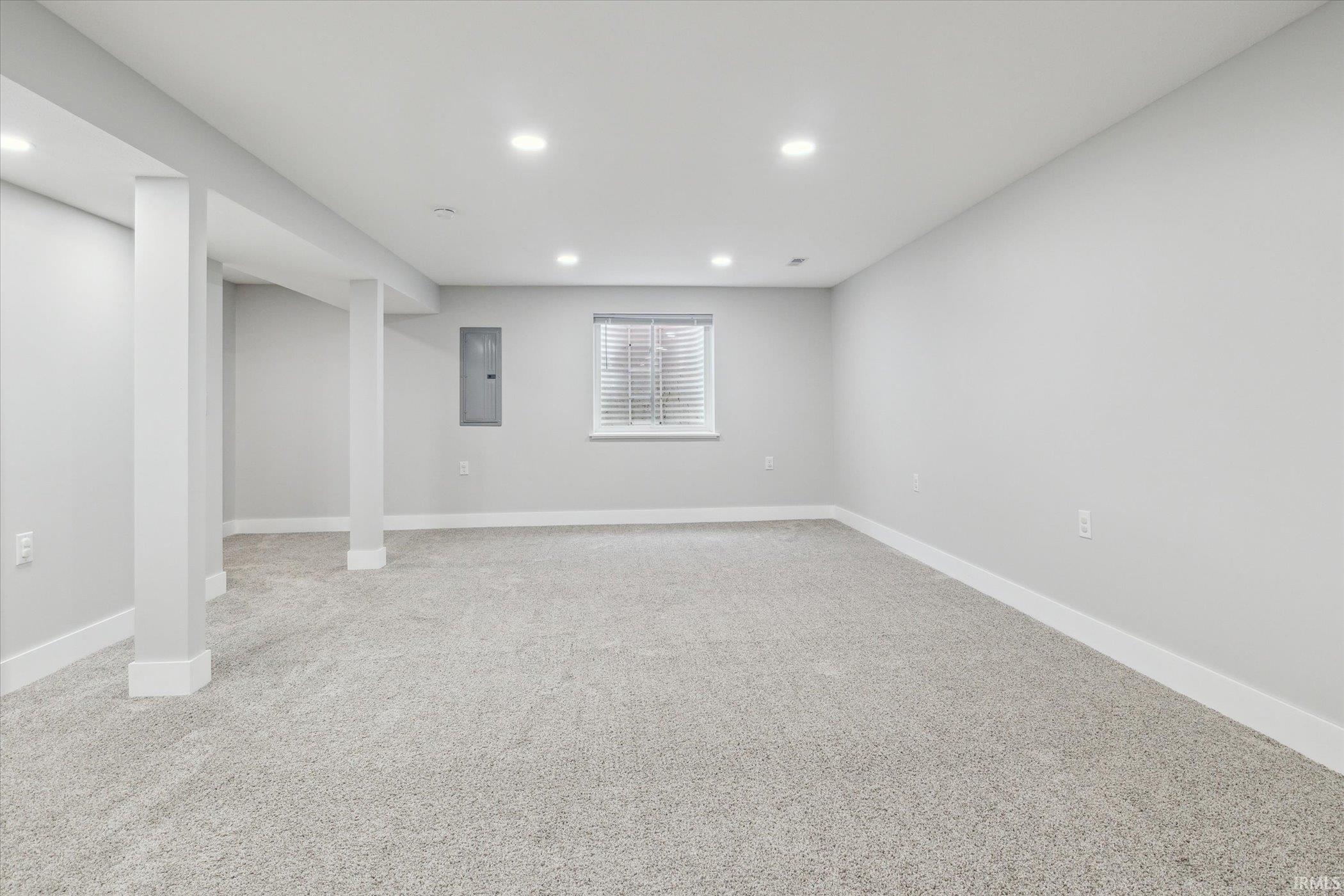 52722 Common Eider Trail South Bend IN 46628