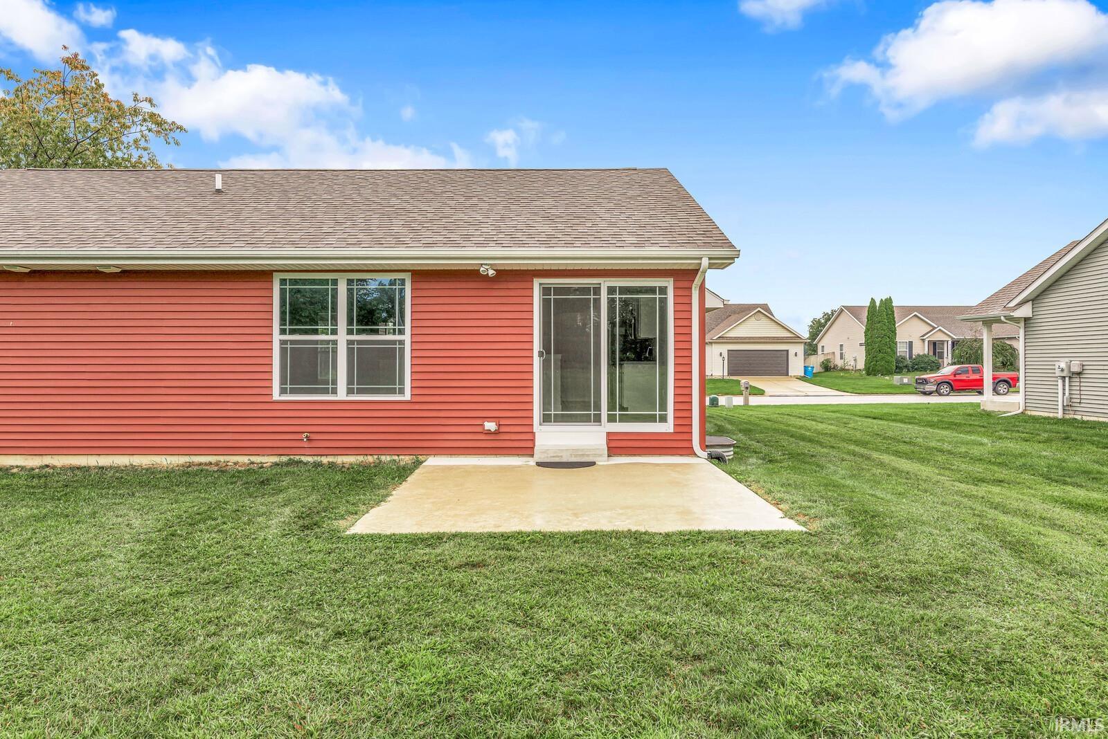 52722 Common Eider Trail South Bend IN 46628