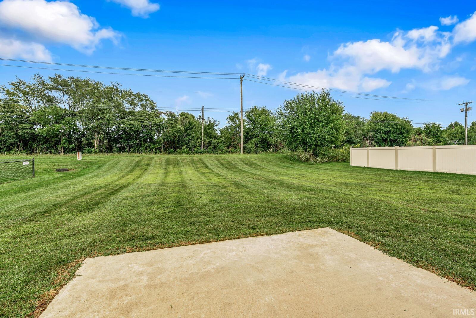 52722 Common Eider Trail South Bend IN 46628