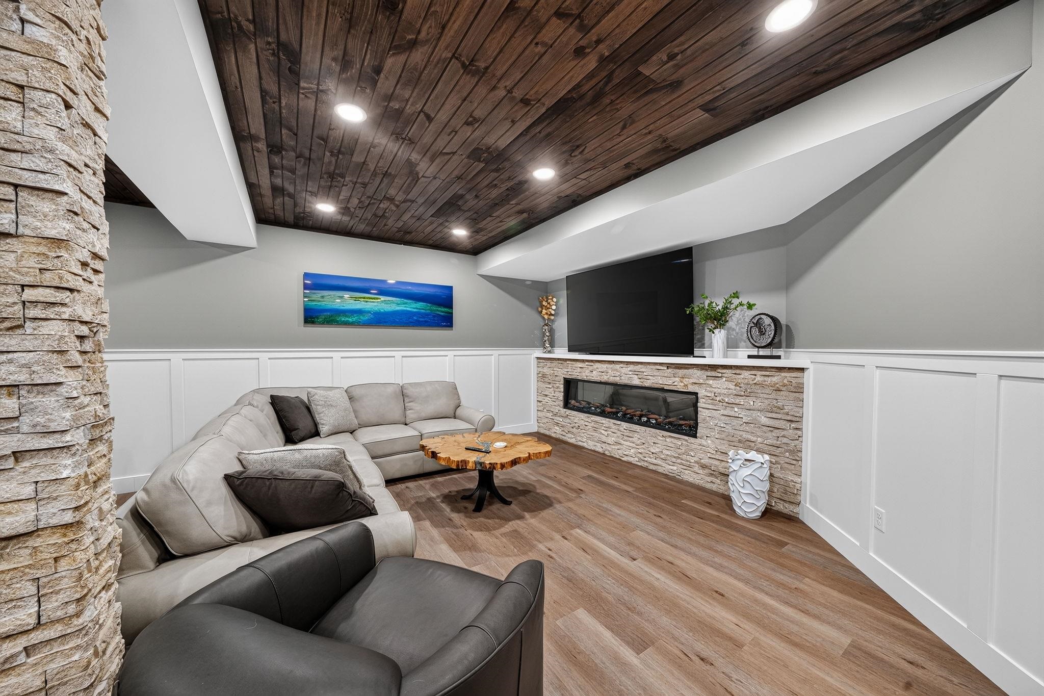 205 Greenfield Drive Middlebury IN 46540