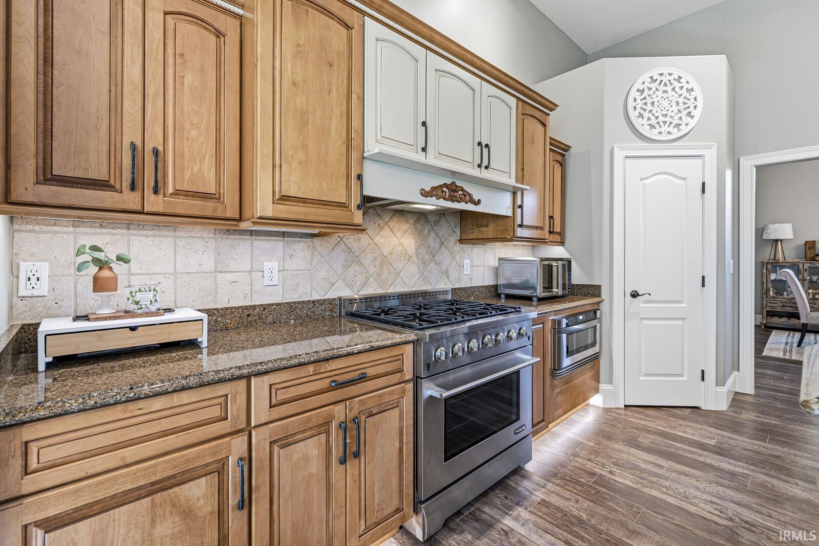 51678 Meadow Pointe Drive Granger IN 46530