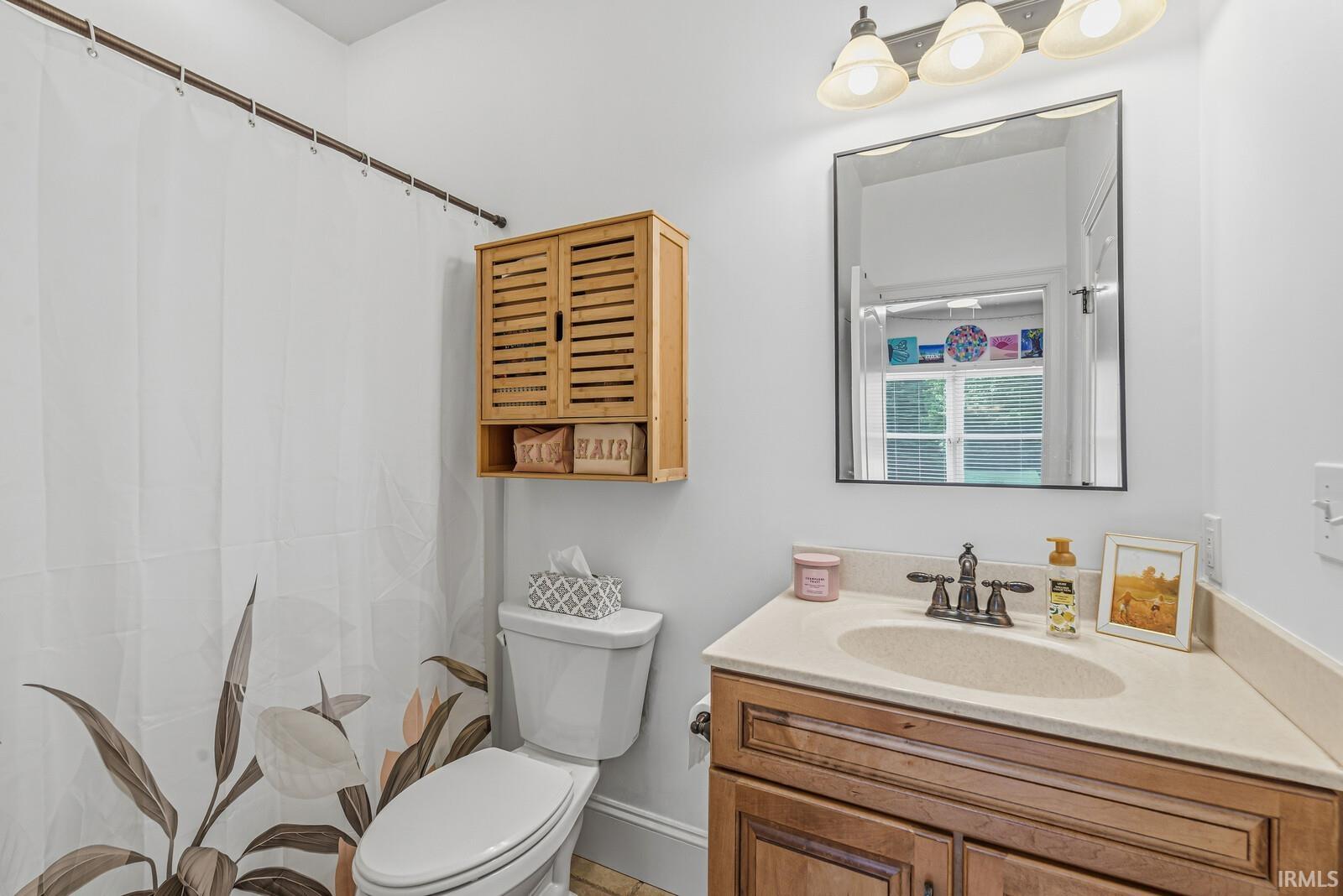 51678 Meadow Pointe Drive Granger IN 46530