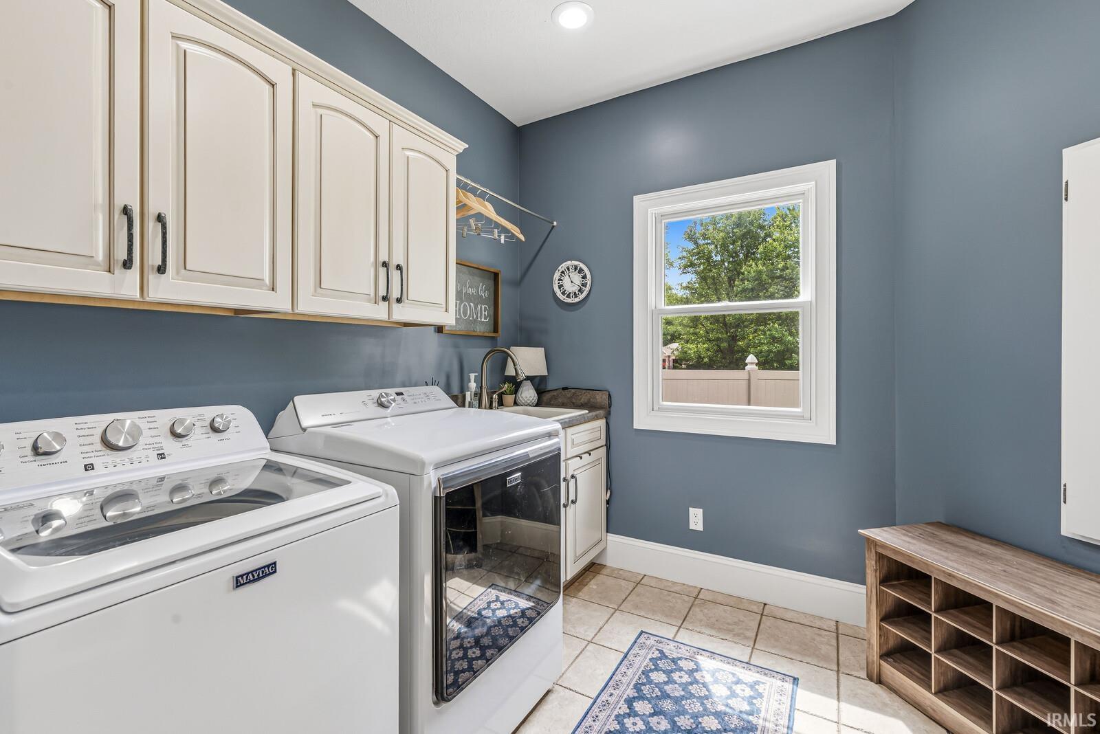51678 Meadow Pointe Drive Granger IN 46530