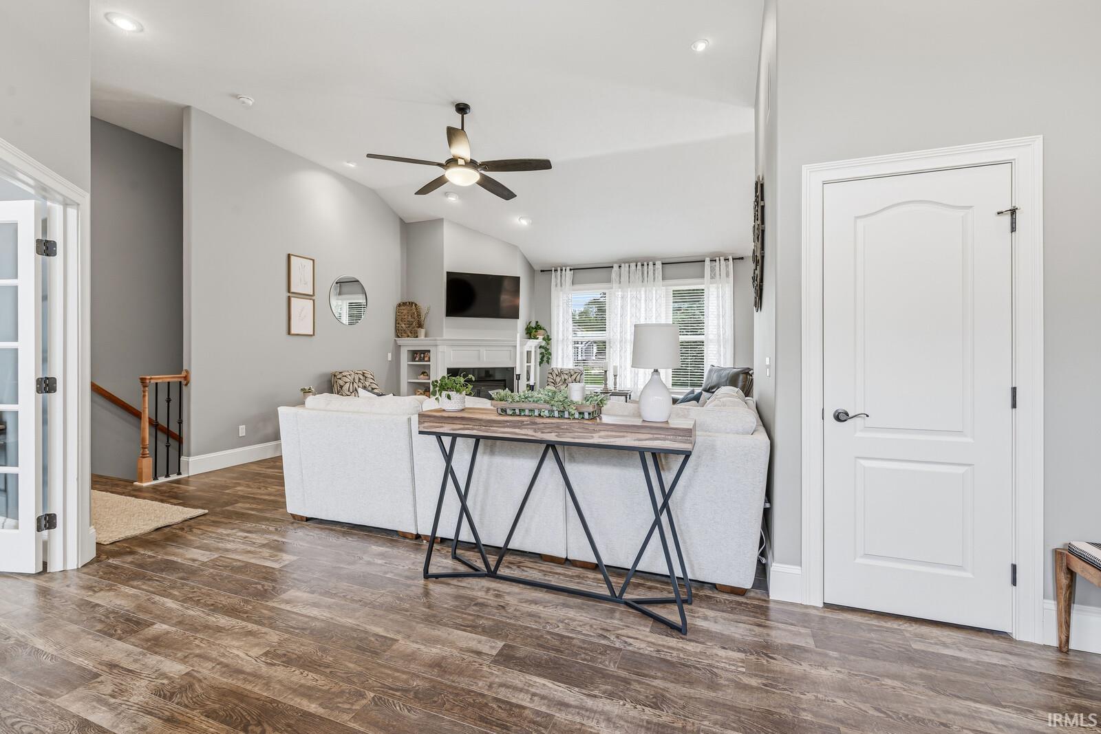 51678 Meadow Pointe Drive Granger IN 46530