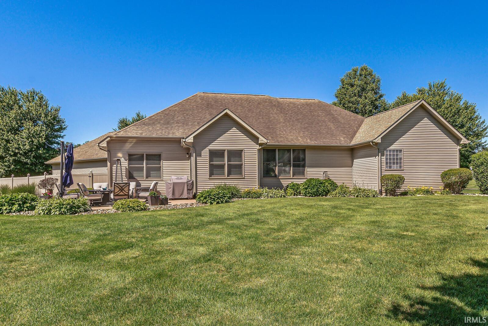 51678 Meadow Pointe Drive Granger IN 46530