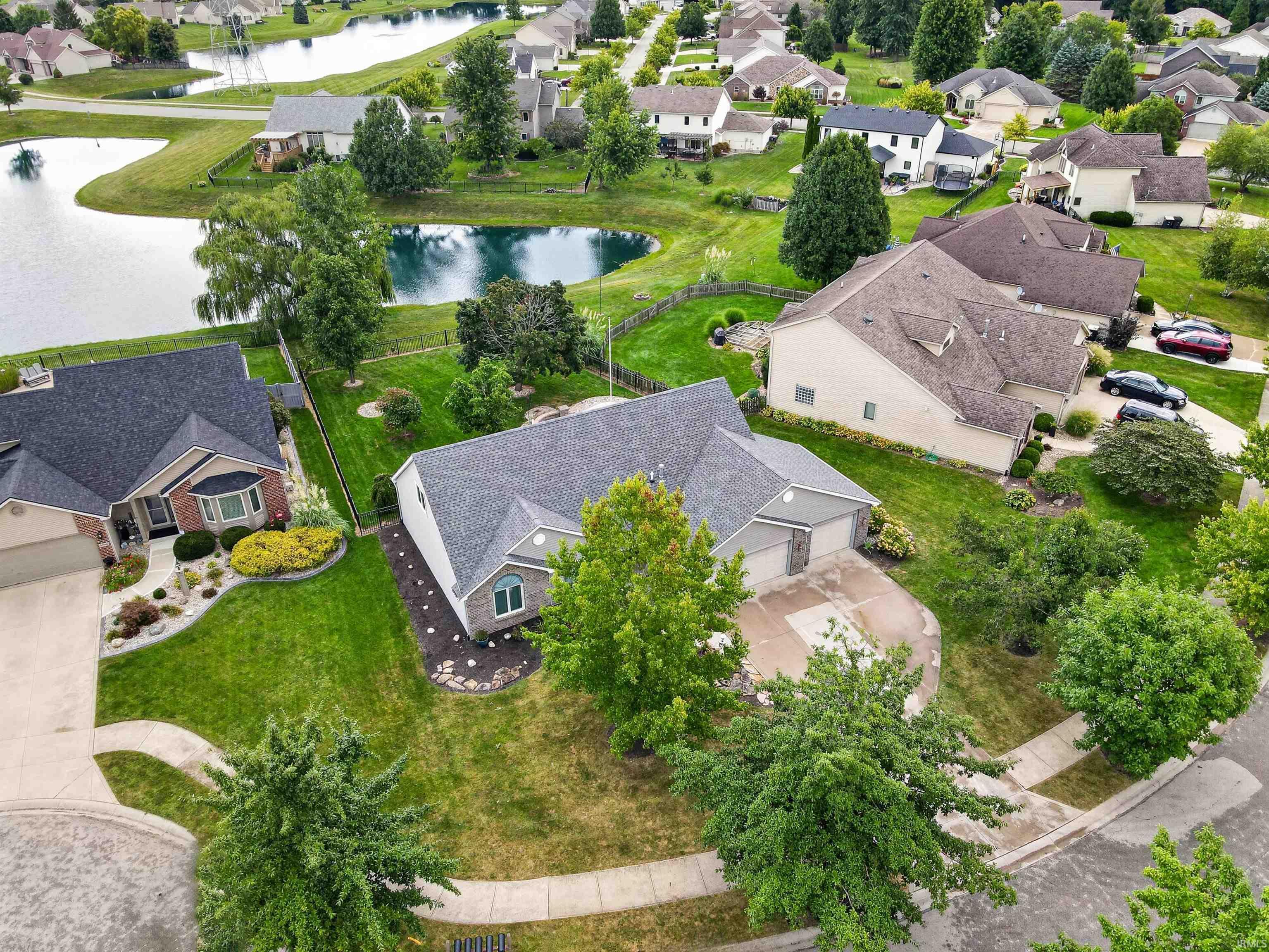 Fort Wayne IN, 8215 Grand Forest Court