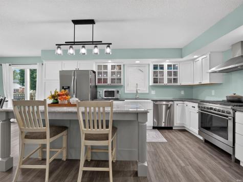 8215 Grand Forest Court Fort Wayne IN 46815