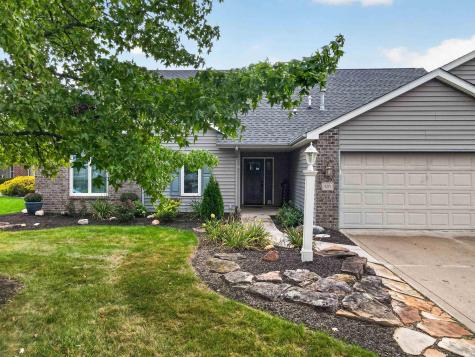 8215 Grand Forest Court Fort Wayne IN 46815