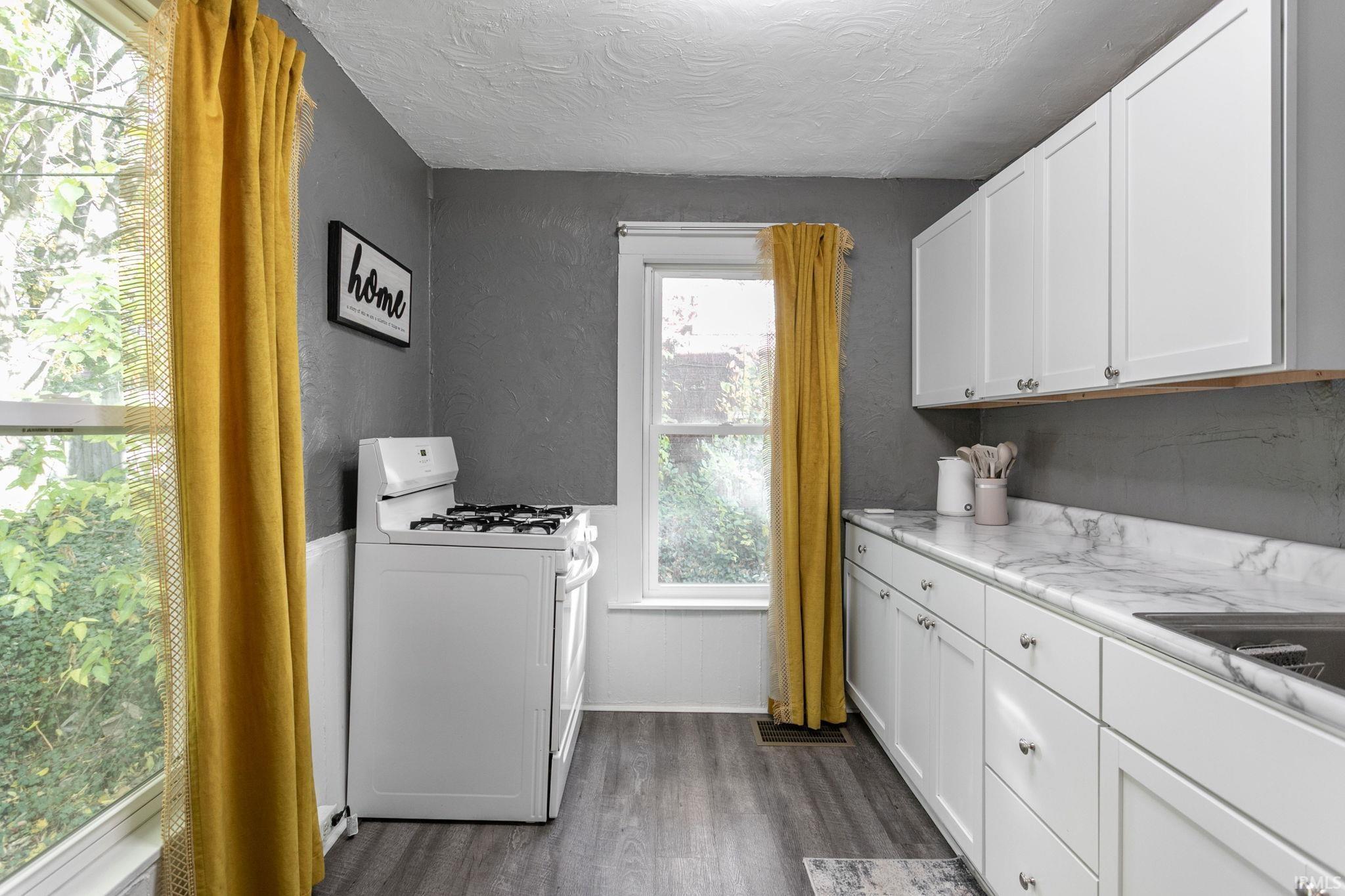 119 N Eddy Street South Bend IN 46617