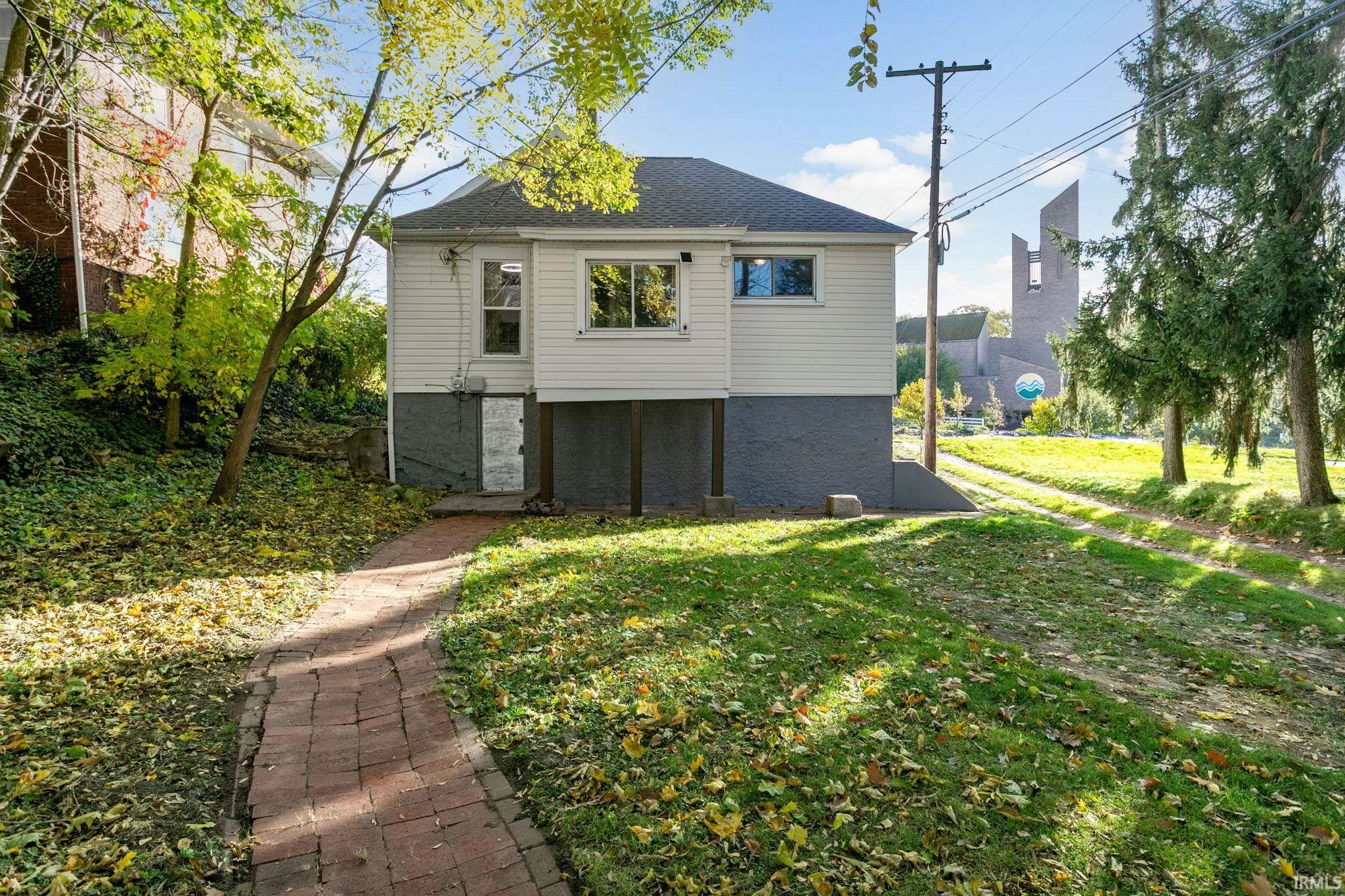 119 N Eddy Street South Bend IN 46617