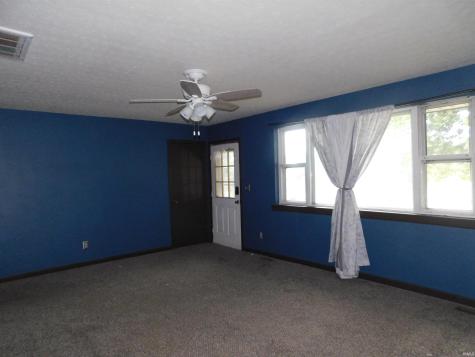 102 Nichols Avenue Salem IN 47167