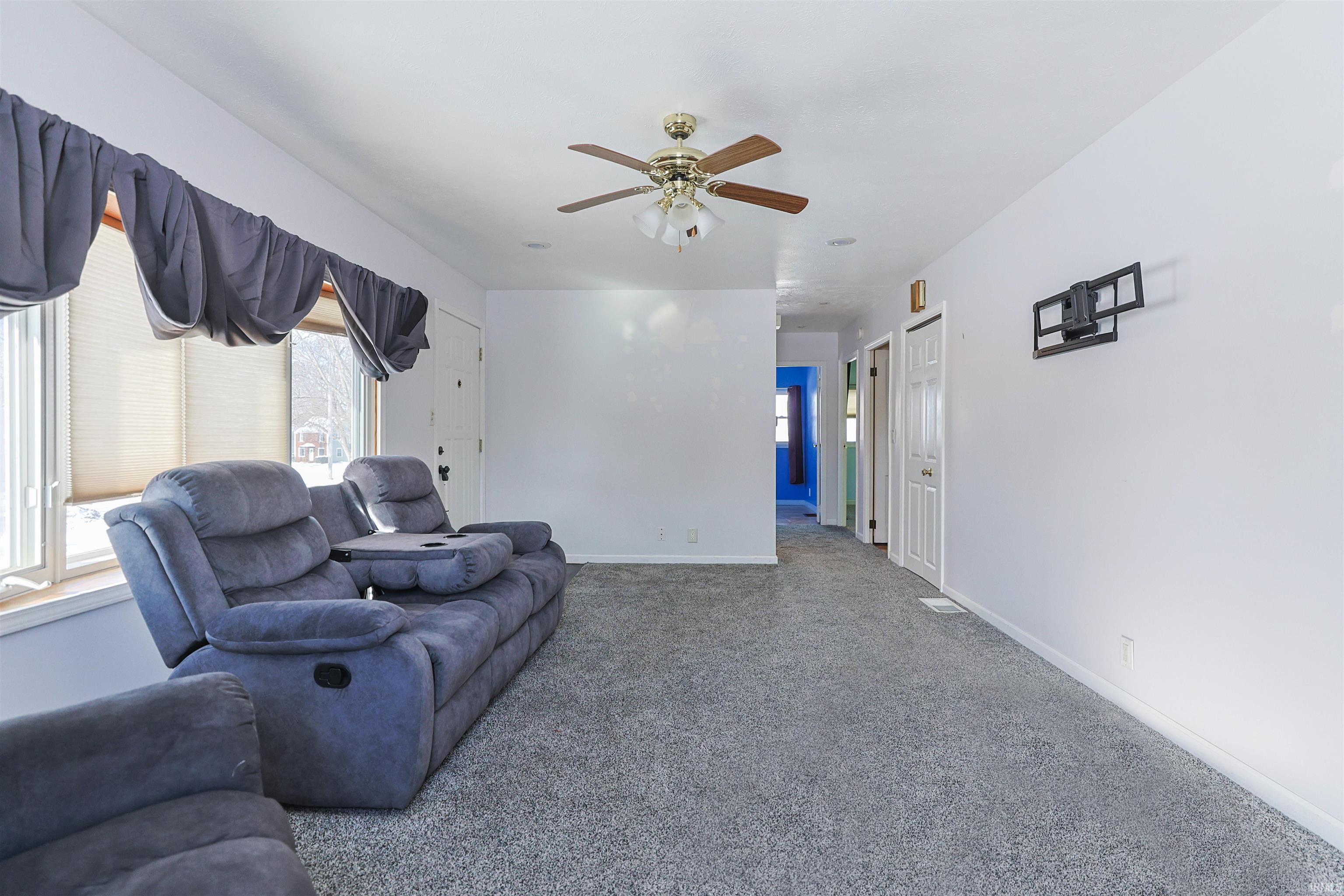 205 E Jennings Avenue South Bend IN 46614