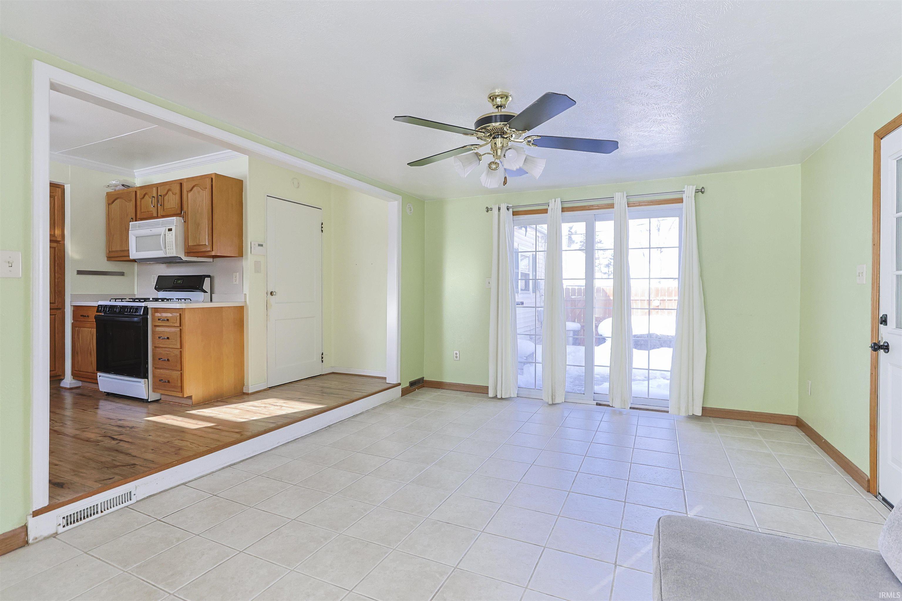 205 E Jennings Avenue South Bend IN 46614