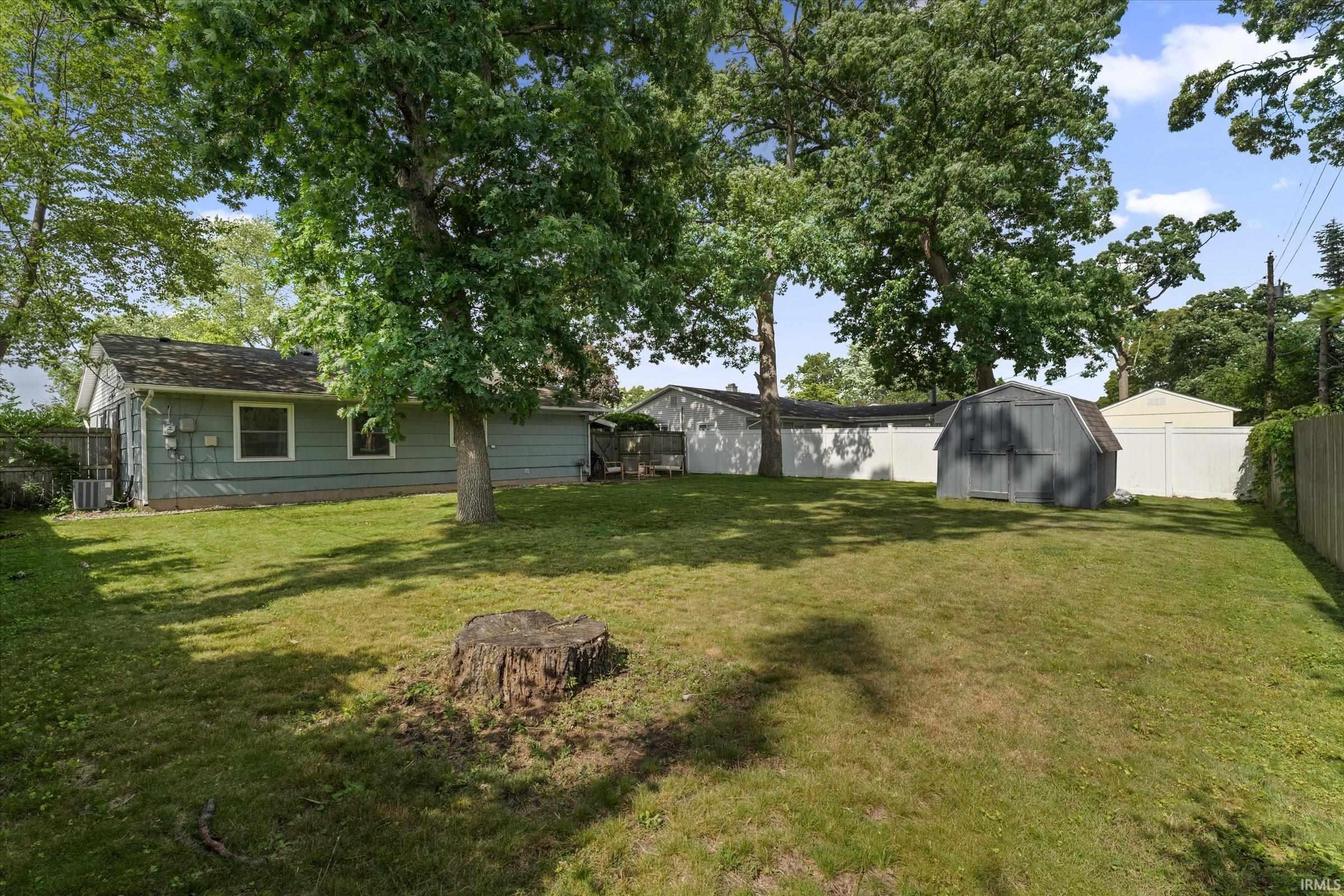 3426 Oxford Lane South Bend IN 46615