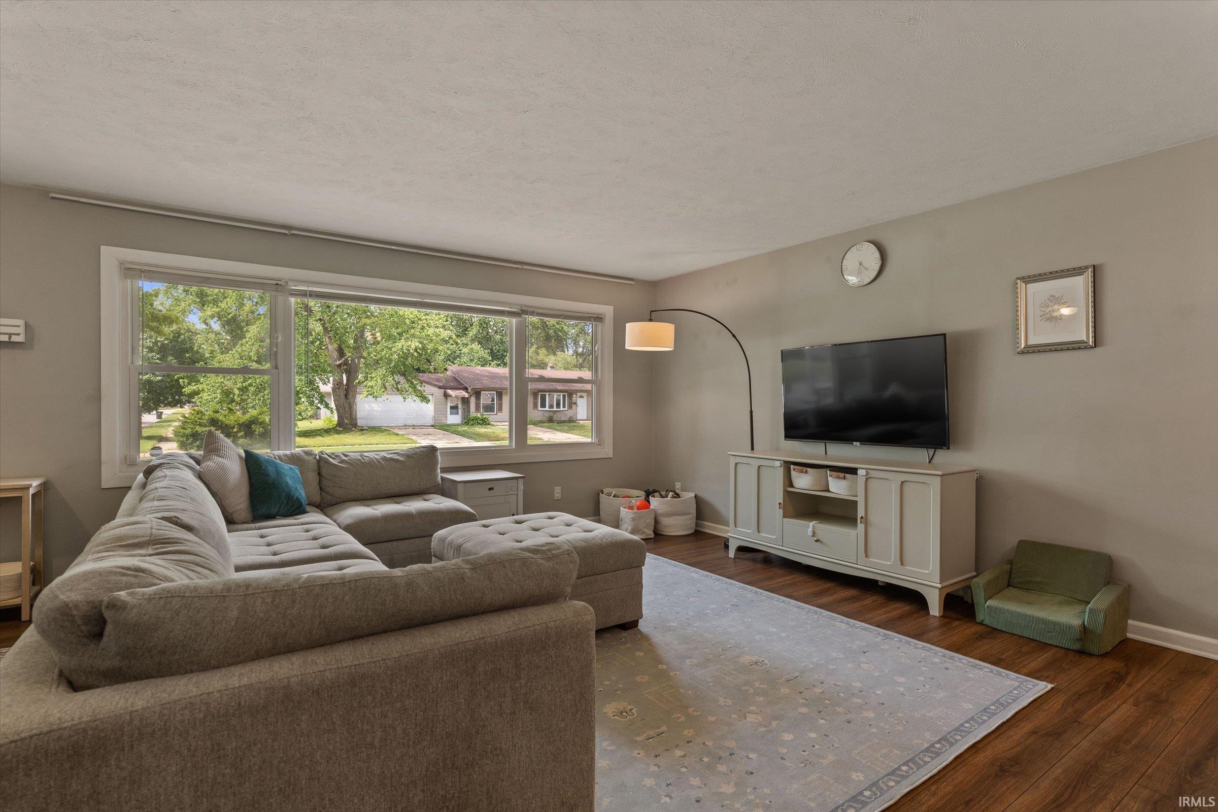3426 Oxford Lane South Bend IN 46615