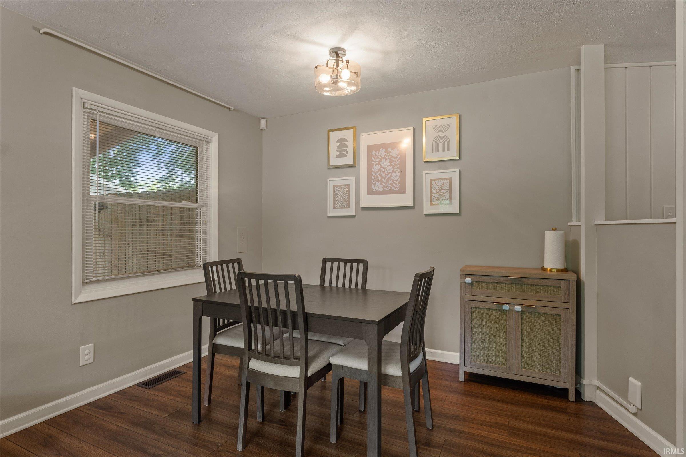 3426 Oxford Lane South Bend IN 46615