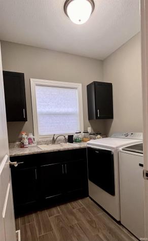 53167 Gentle Breeze Court South Bend IN 46628