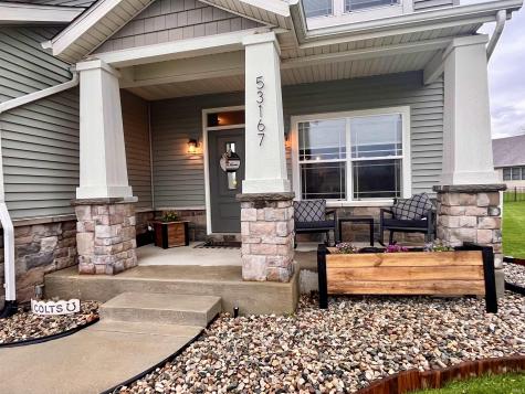 53167 Gentle Breeze Court South Bend IN 46628