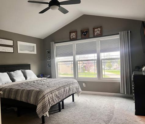 53167 Gentle Breeze Court South Bend IN 46628