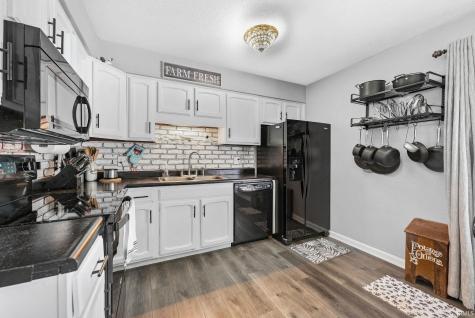 3003 Winslow Place Fort Wayne IN 46815