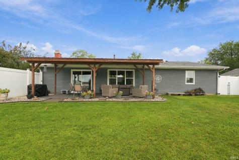 3003 Winslow Place Fort Wayne IN 46815