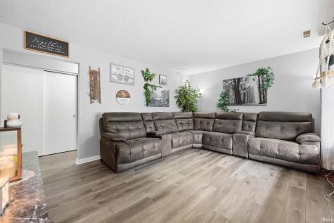 3003 Winslow Place Fort Wayne IN 46815