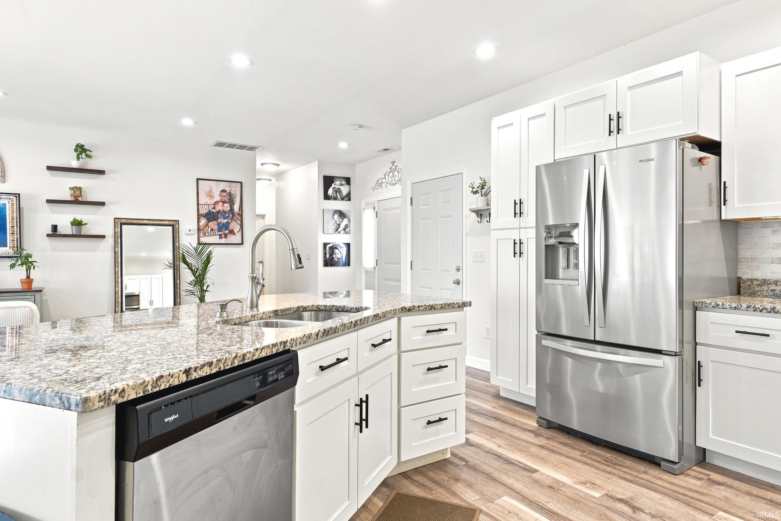 1338 N Santorini Drive Warsaw IN 46580