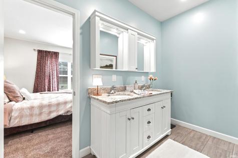 1338 N Santorini Drive Warsaw IN 46580