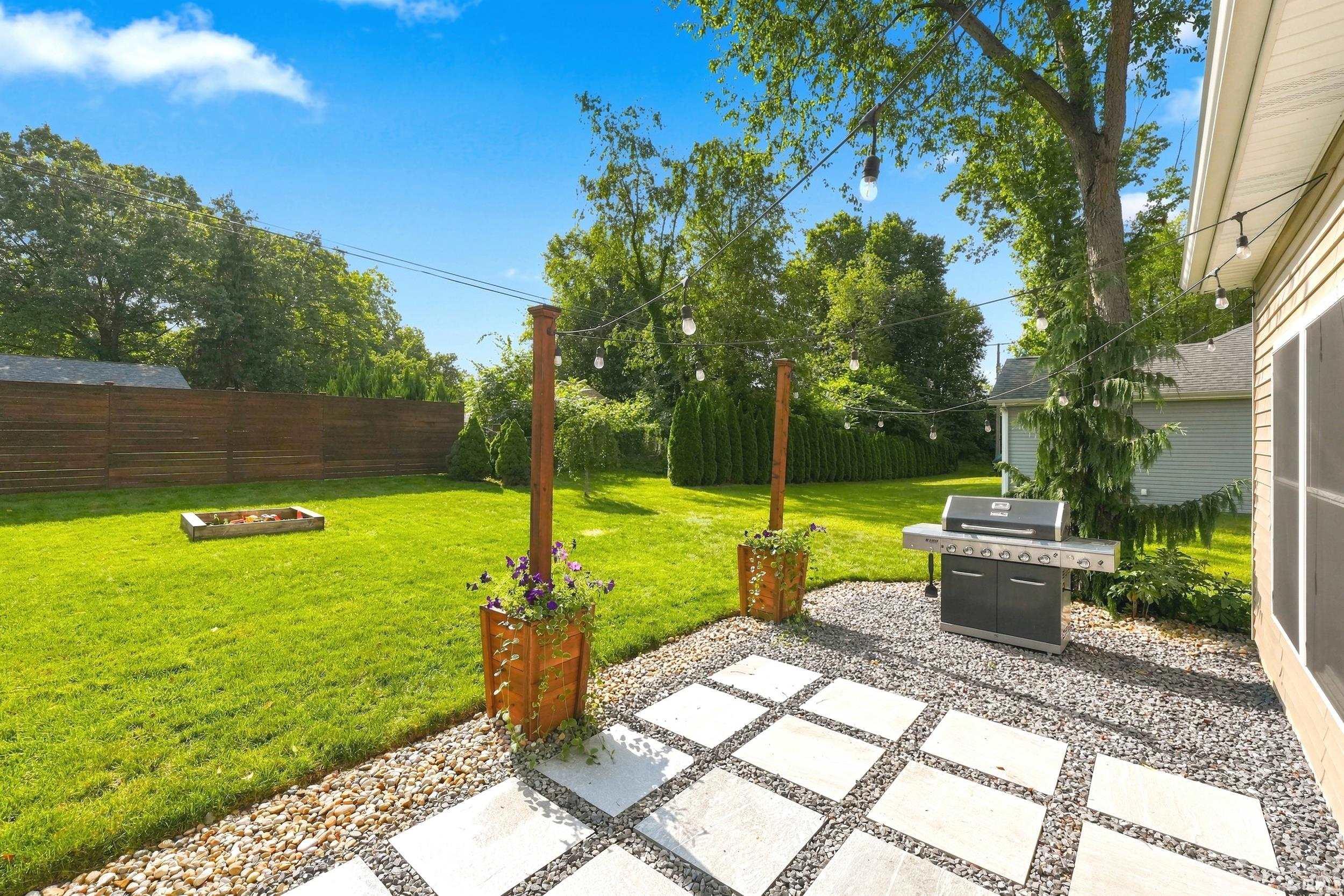 1338 N Santorini Drive Warsaw IN 46580