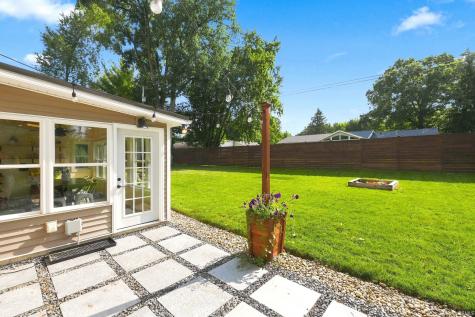 1338 N Santorini Drive Warsaw IN 46580