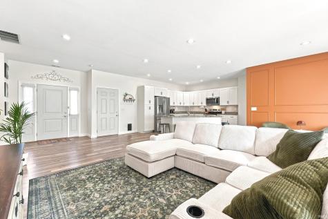 1338 N Santorini Drive Warsaw IN 46580
