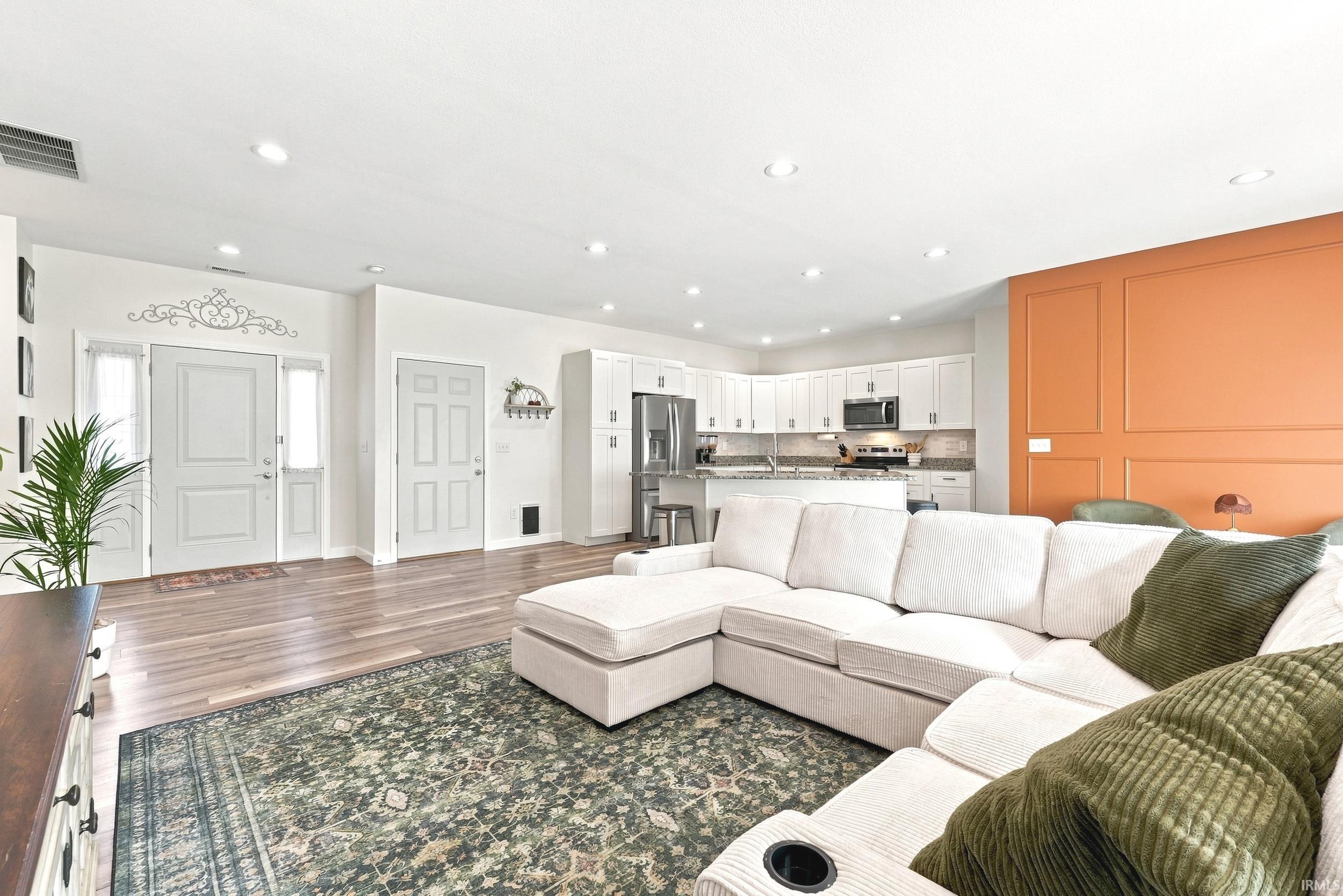 1338 N Santorini Drive Warsaw IN 46580