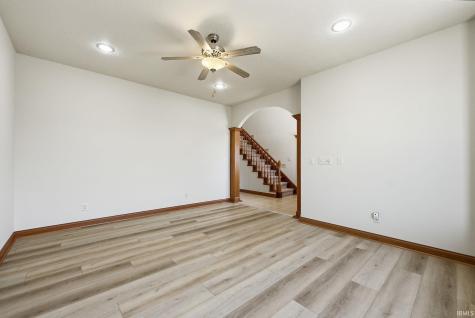 1095 E 600 N Columbia City IN 46725