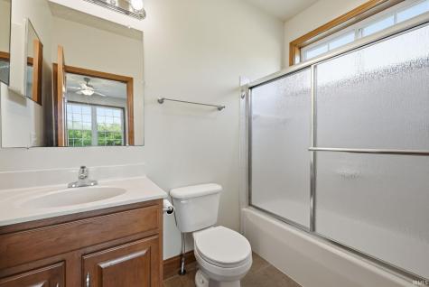 1095 E 600 N Columbia City IN 46725