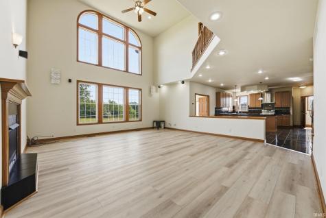 1095 E 600 N Columbia City IN 46725