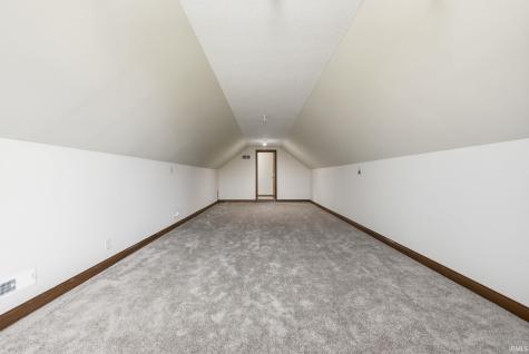 1095 E 600 N Columbia City IN 46725