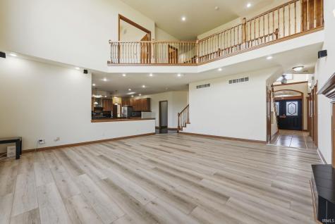 1095 E 600 N Columbia City IN 46725