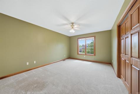 8215 Killeen Run Fort Wayne IN 46835