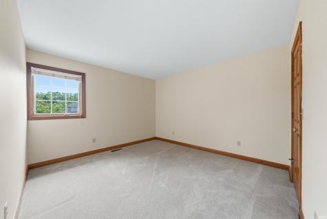8215 Killeen Run Fort Wayne IN 46835