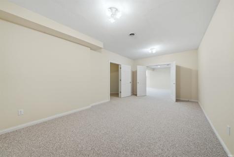 8215 Killeen Run Fort Wayne IN 46835