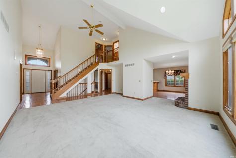 8215 Killeen Run Fort Wayne IN 46835