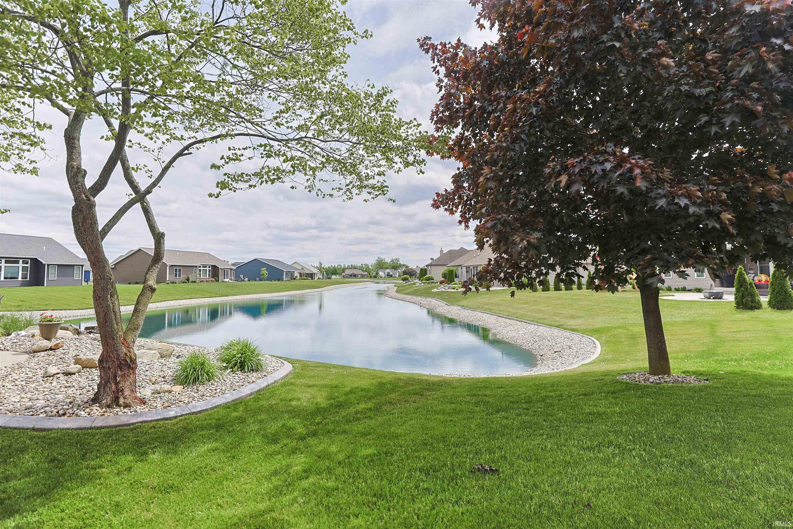 1031 Blackstone Boulevard Nappanee IN 46550