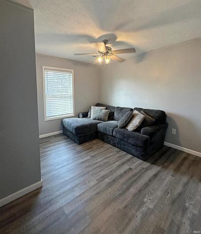 18 Wolf Street Washington IN 47501