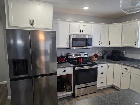 18 Wolf Street Washington IN 47501