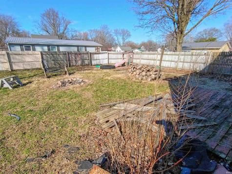 328 Jay Street Rochester IN 46975