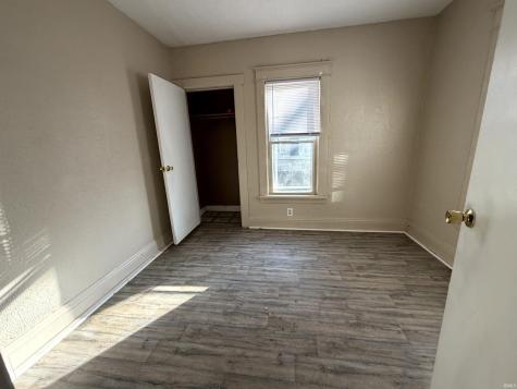 1926 Leer Street South Bend IN 46613