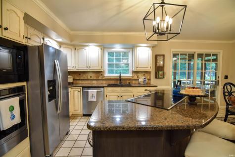 8931 Whispering Tree Lane Evansville IN 47711