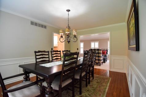 8931 Whispering Tree Lane Evansville IN 47711